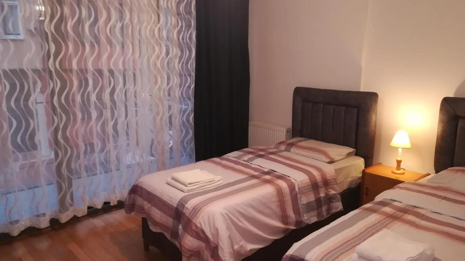 Luxury Residence In Taksim 이스탄불 터키